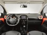 Toyota Aygo x-cite 5-Door 2014 года